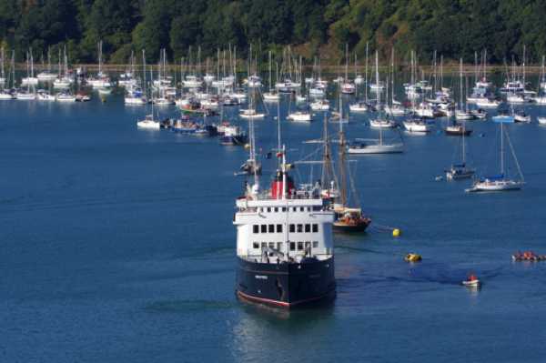 10 August 2022 - 17:51:51

-------------------------
Cruise ship Hebridean Princess in Dartmouth